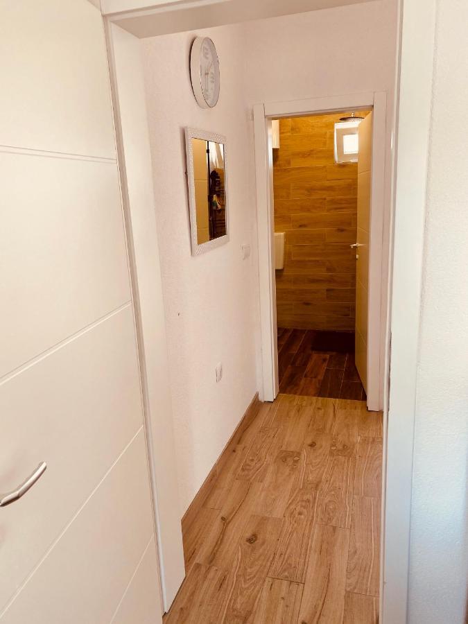 Apartment Elena Donji Okrug  المظهر الخارجي الصورة